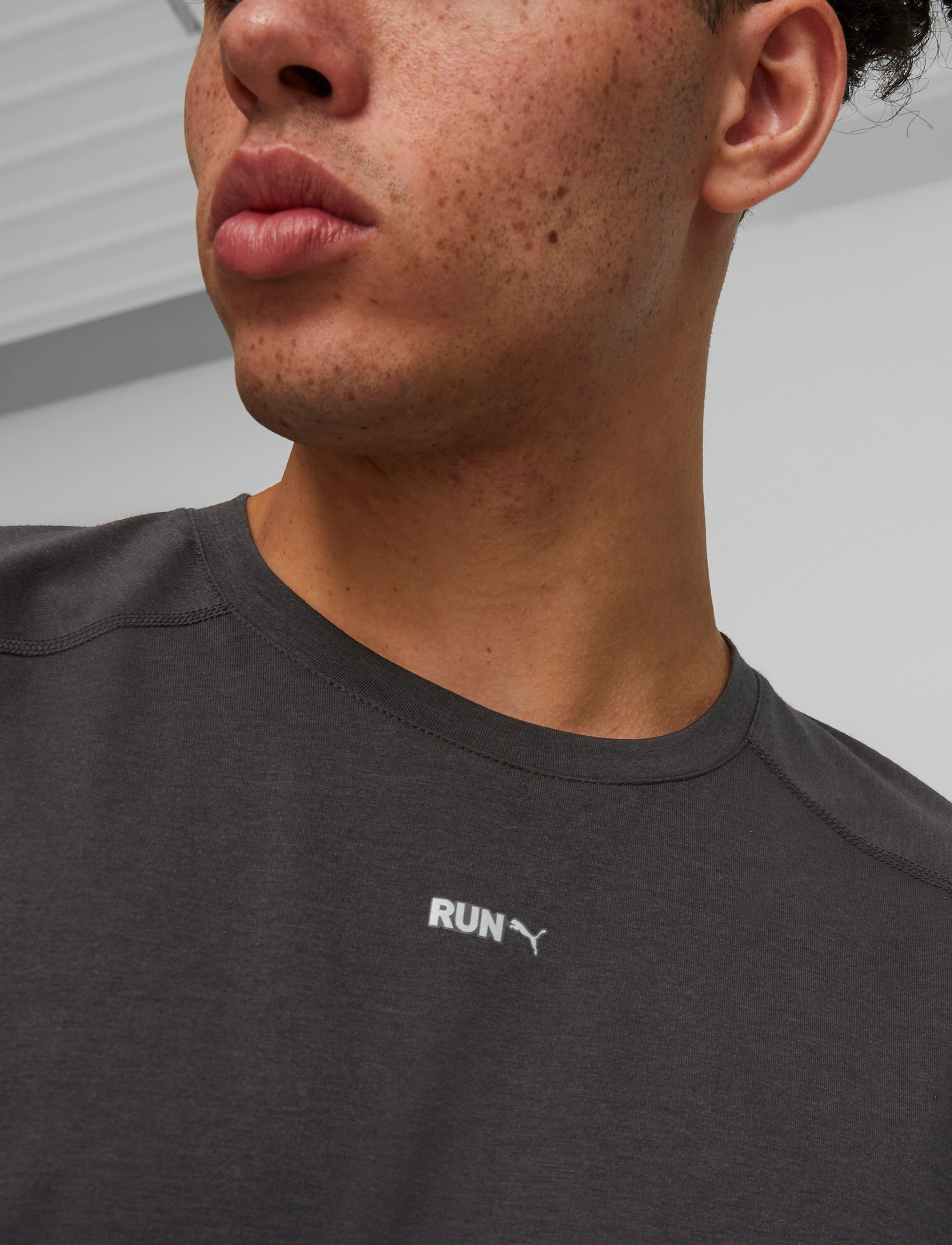 PUMA - M RUN LS TEE - flat dark gray - 4