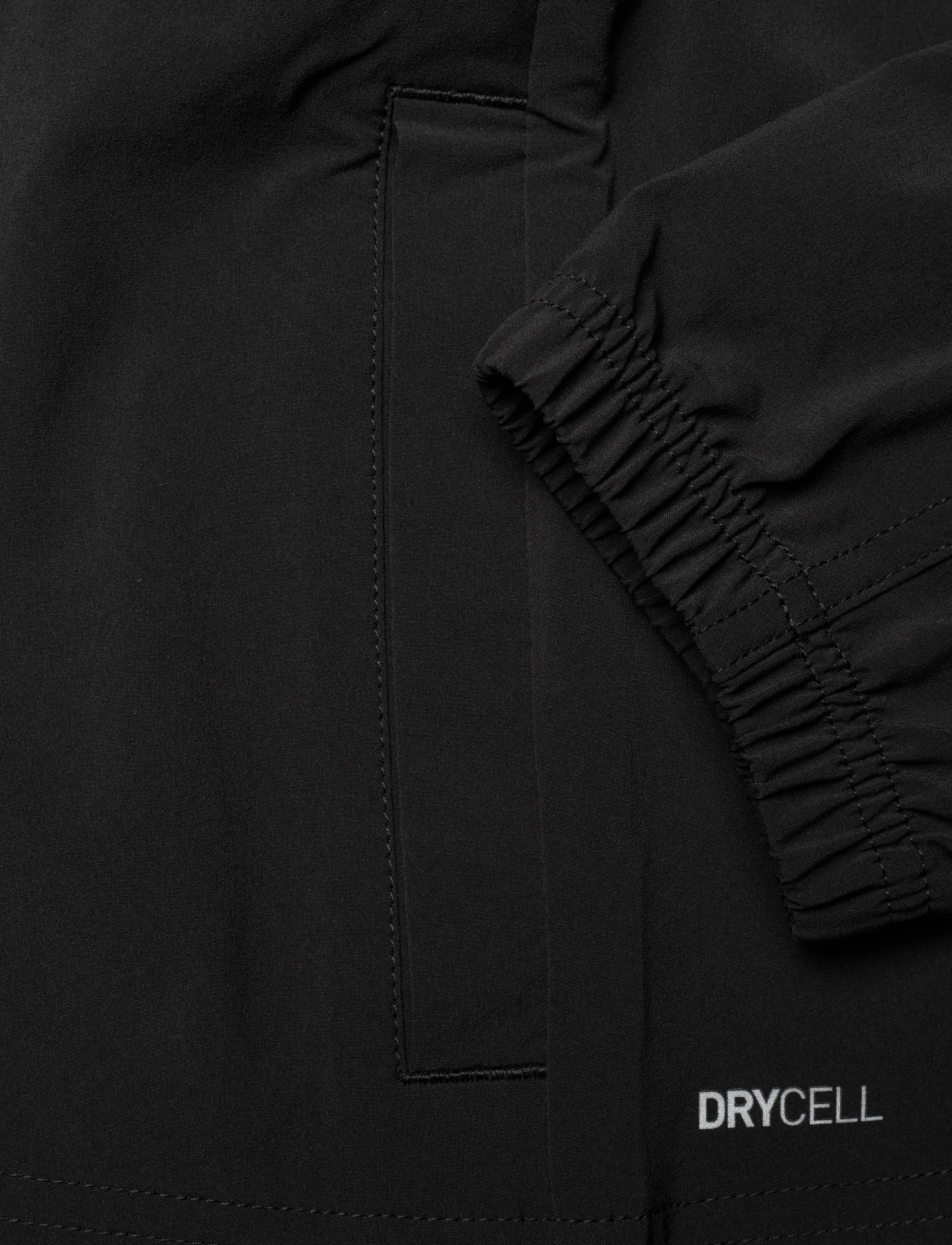 PUMA - RUN EVOLVE WOVEN JACKET W - puma black - 3