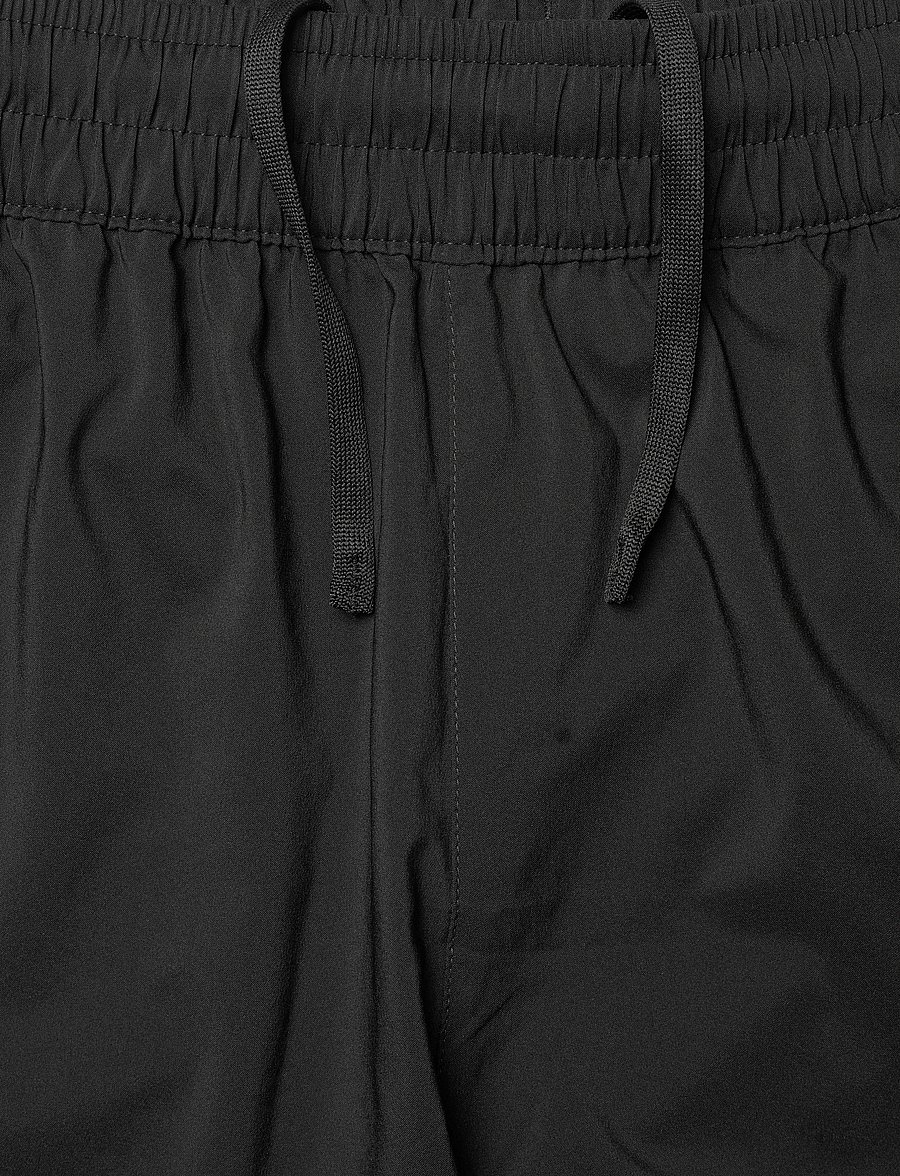 PUMA - M TAD ESSENTIALS 5" Woven Short - lühikesed treeningpüksid - puma black - 3