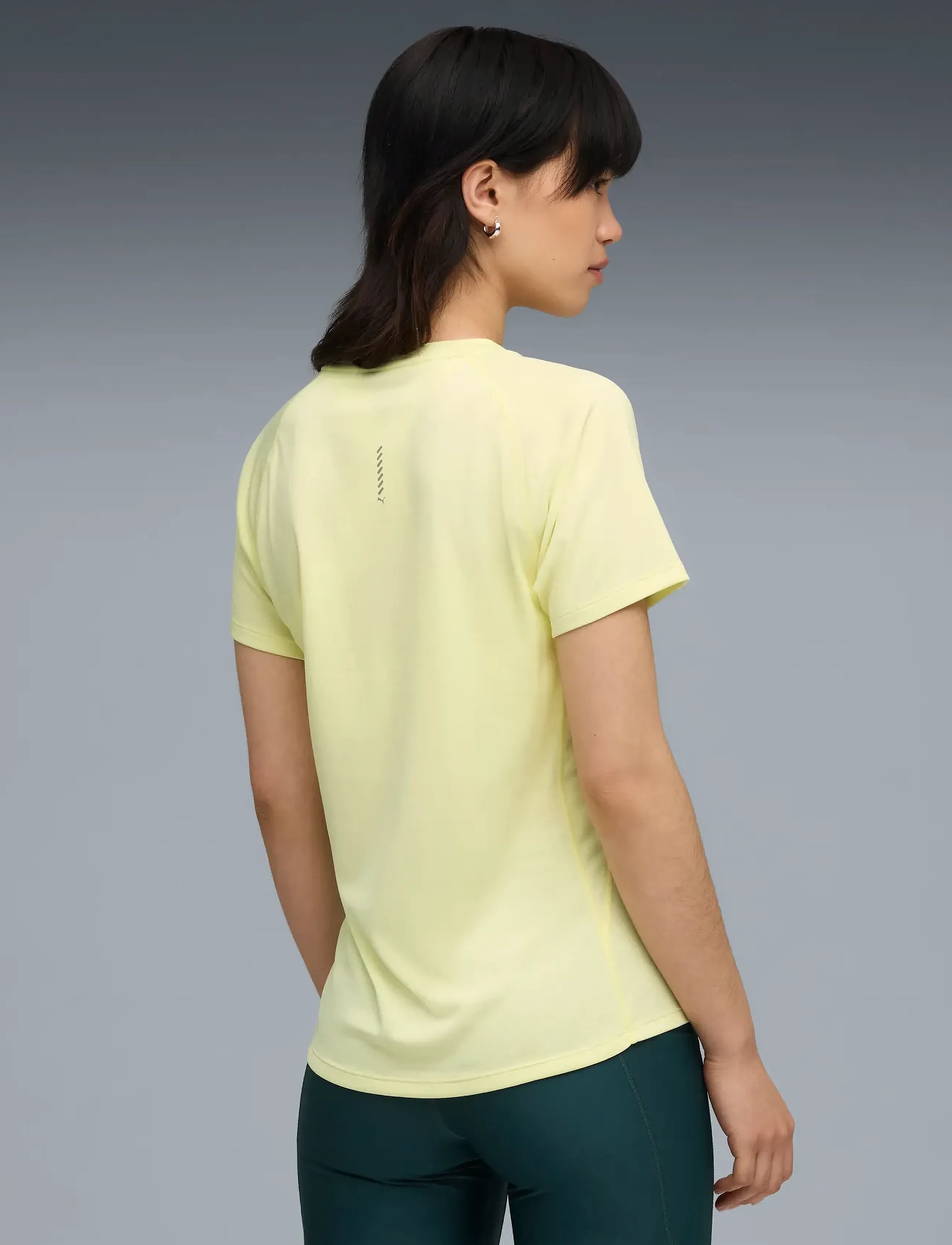 PUMA - W RUN VELOCITY TEE (POLY) - urheilutopit - gold moon - 3