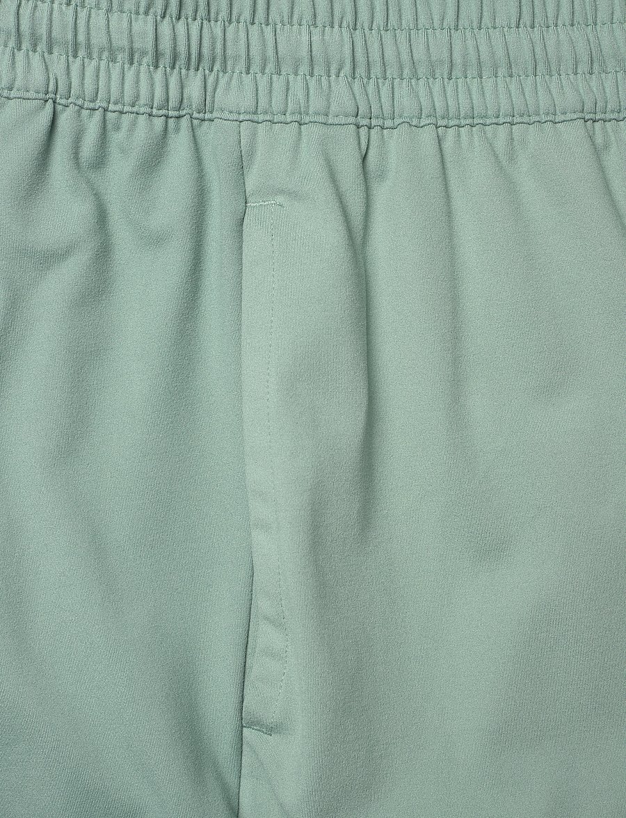 PUMA - M CLOUDSPUN BRANDED 5" SHORT - trainingsshorts - green moon - 2