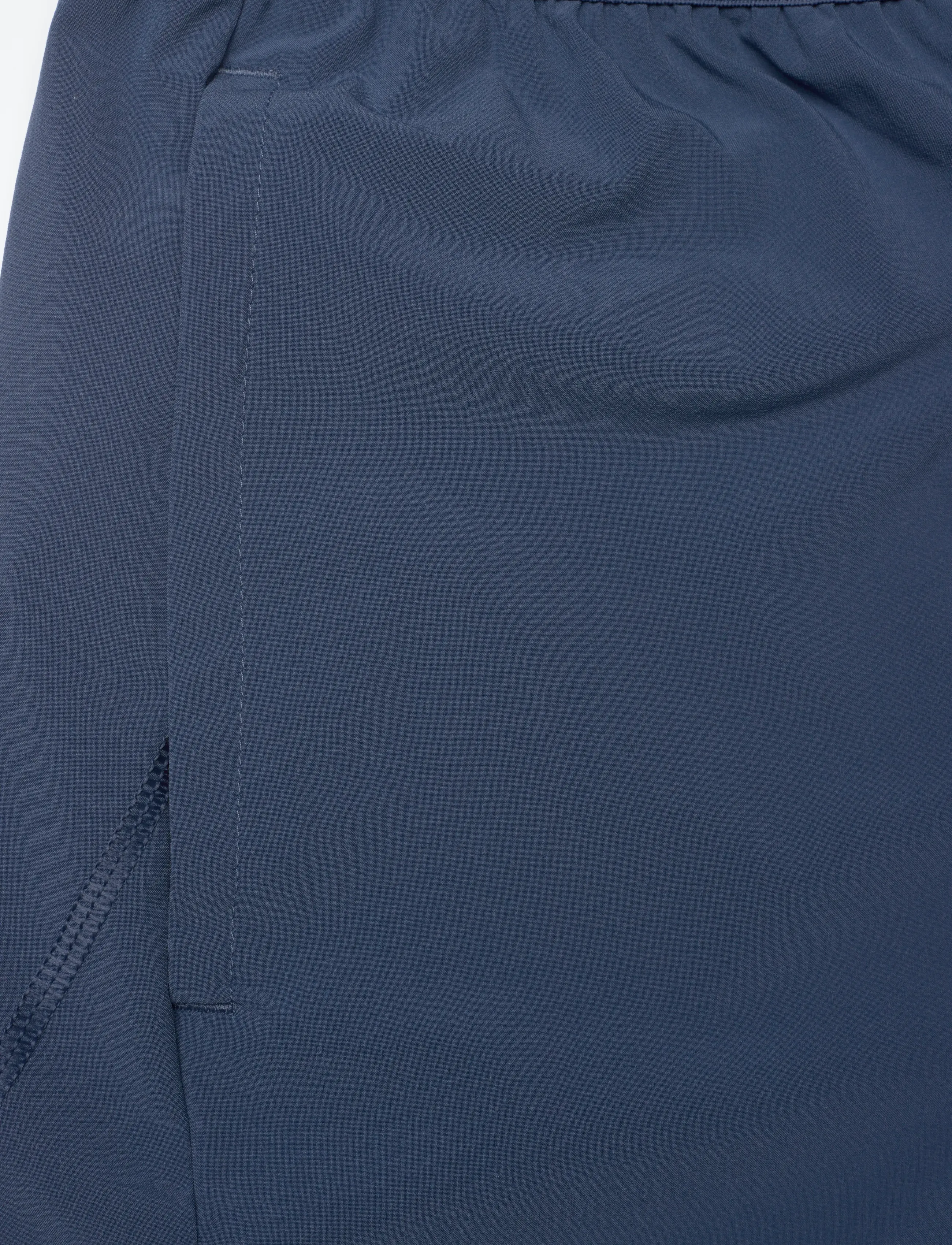 PUMA - M Tech Training 5" STRETCH WOVEN SHORT - trainingsshorts - dark indigo - 3