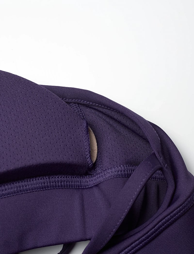 PUMA - W PUMA x HYROX MOVE STRAPPY BRA - madal toestus - deep plum - 2