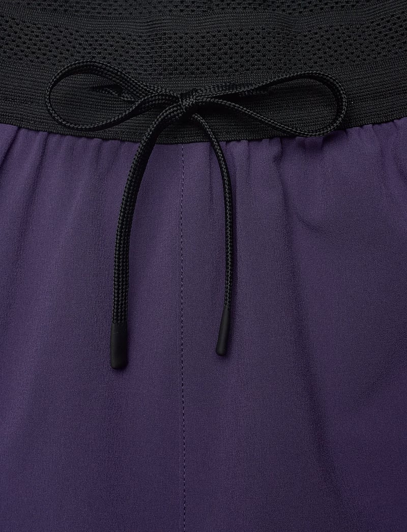 PUMA - M PUMA X HYROX DRYELITE 5" SHORT - trainingsshorts - deep plum - 3