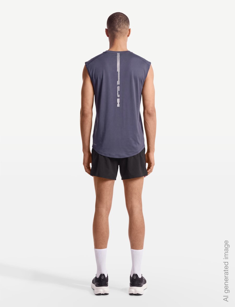PUMA - M Run BRIGHTSTRIDE Cloudspun Sleeveless - tank tops - inky depths - 4