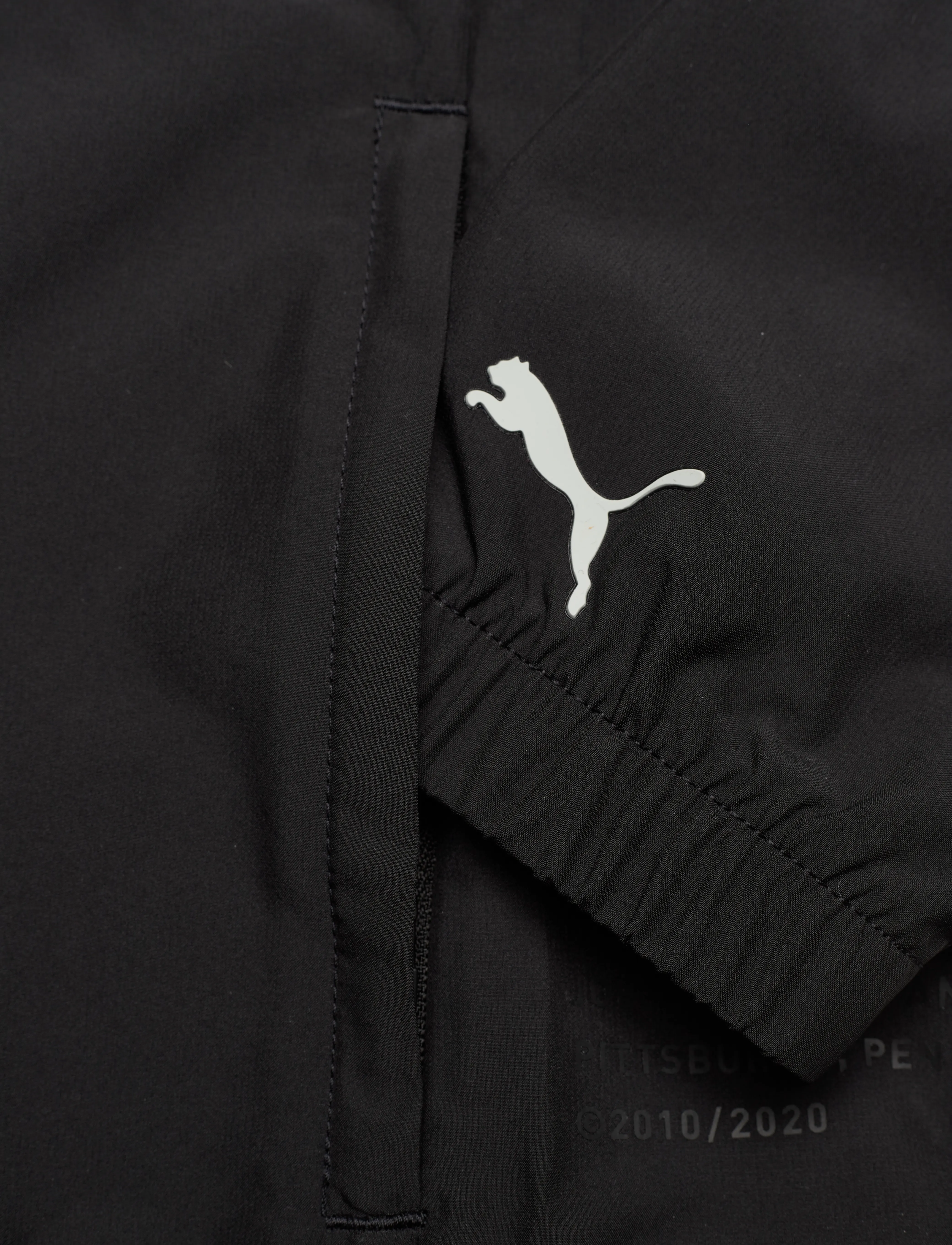 PUMA - W First Mile Wind Jacket - puma black - 3