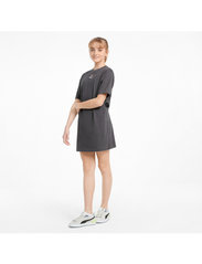 PUMA - GRL Tee Dress G - lühikeste varrukatega vabaaja kleidid - asphalt - 3