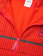 PUMA - PUMA x VOGUE Lightweight Jkt - džemperiai su gobtuvu - fiery red - 2