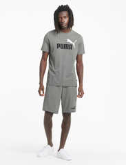 PUMA - ESS Shorts 10" - training shorts - medium gray heather - 4