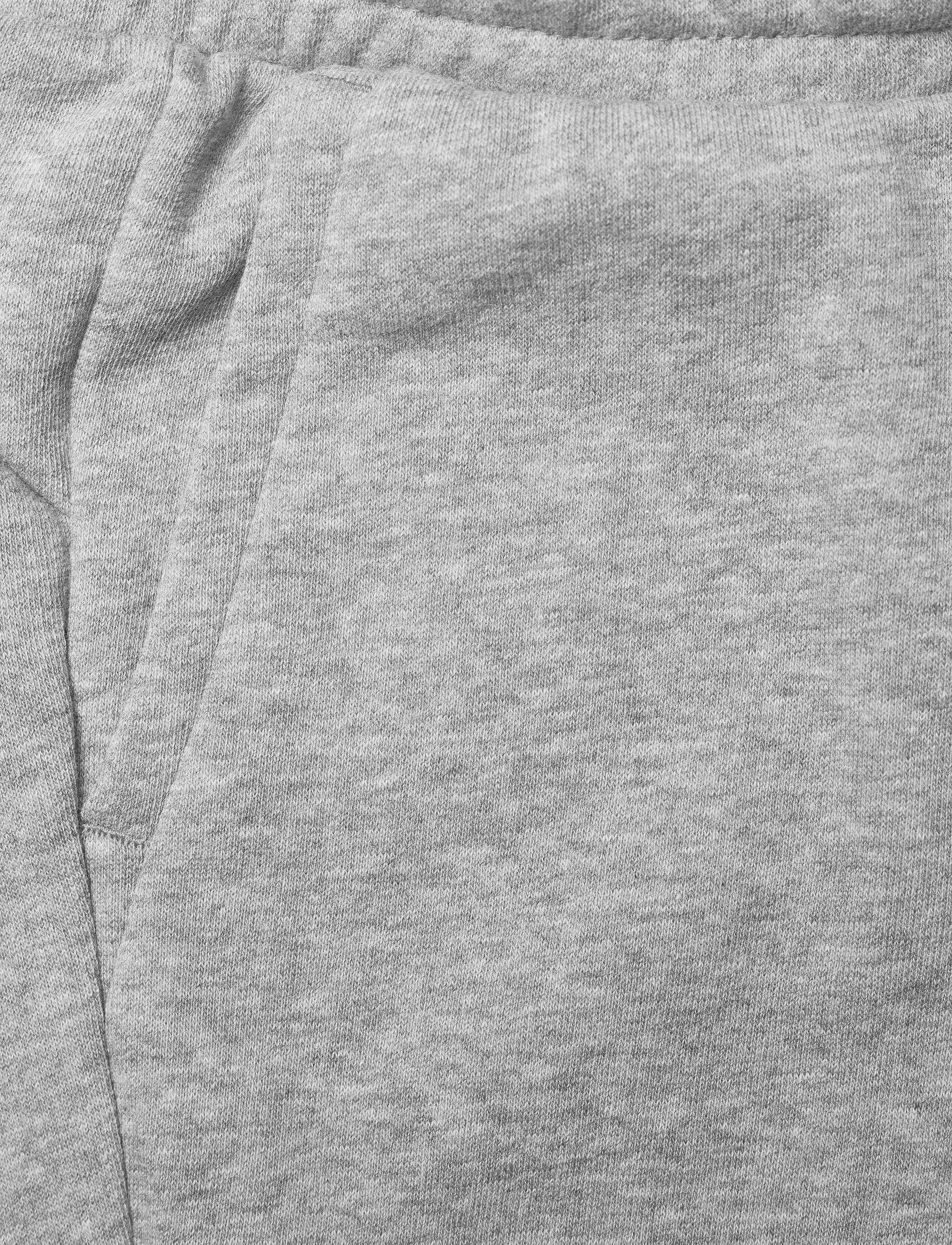 PUMA - ESS Sweat Shorts B - lühikesed dressipüksid - medium gray heather - 2