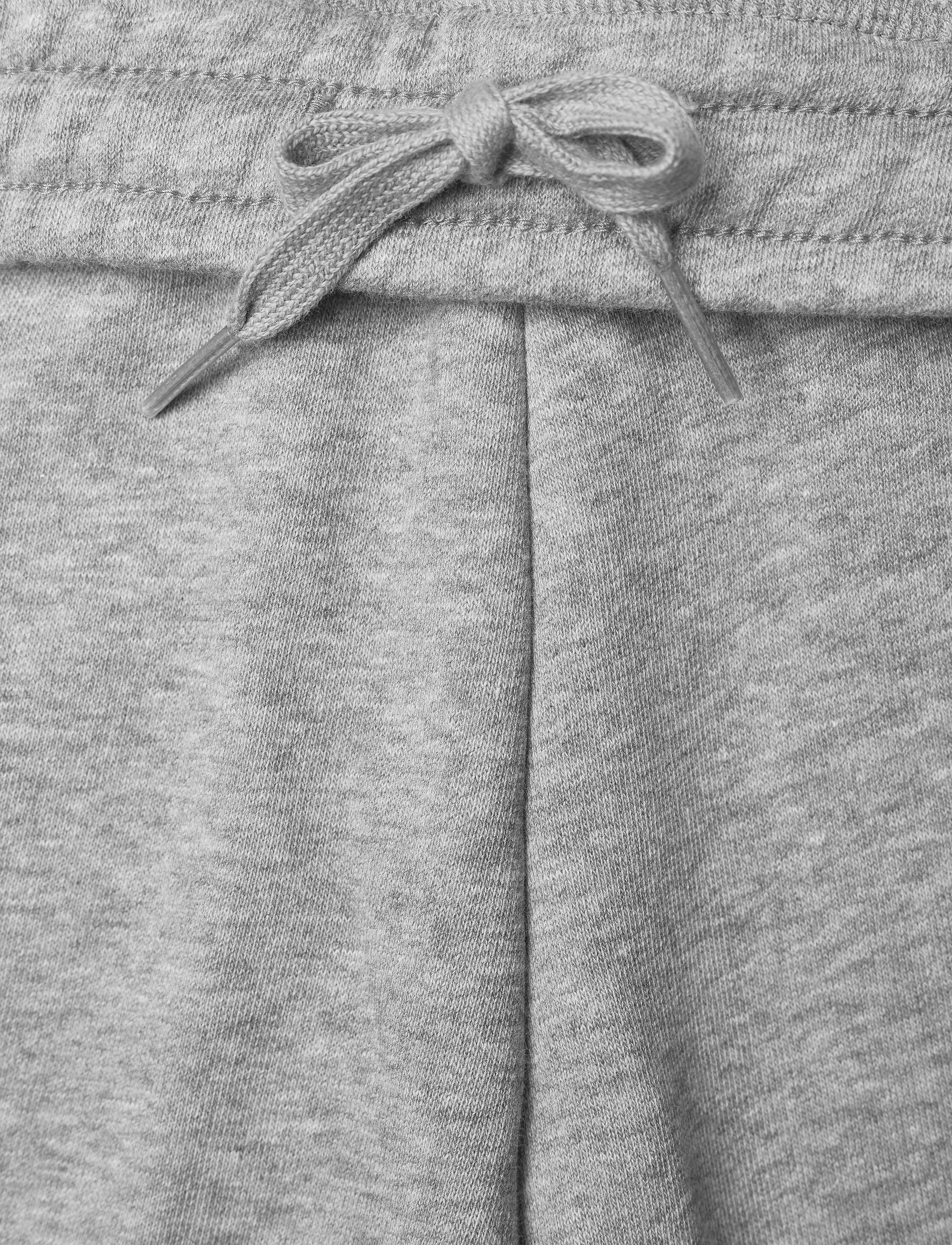 PUMA - ESS Sweat Shorts B - lühikesed dressipüksid - medium gray heather - 3