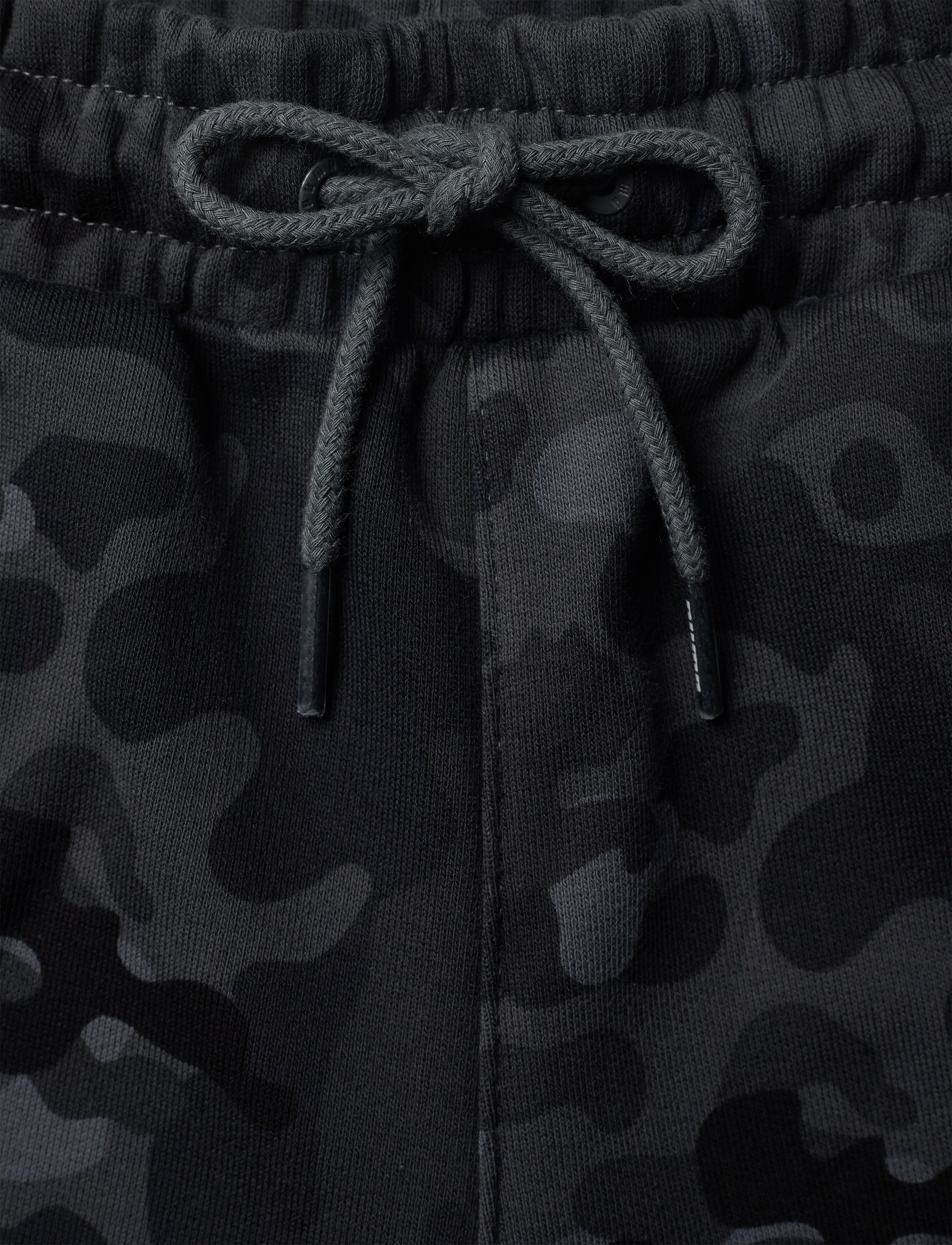 PUMA - Classics Graphics AOP Pants TR cl B - ultra gray - 4