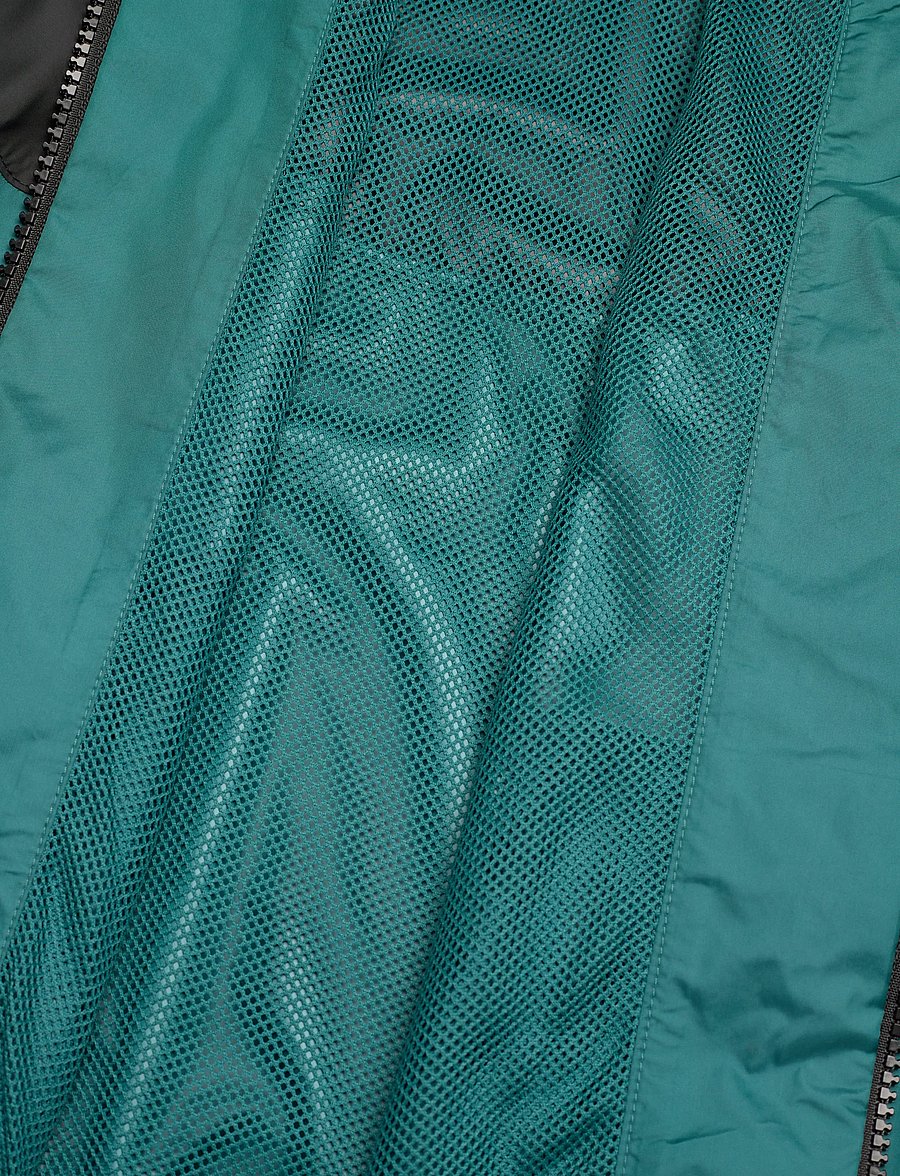 PUMA - Mesh Lined Windbreaker - striukės ir švarkeliai - emerald ice - 4