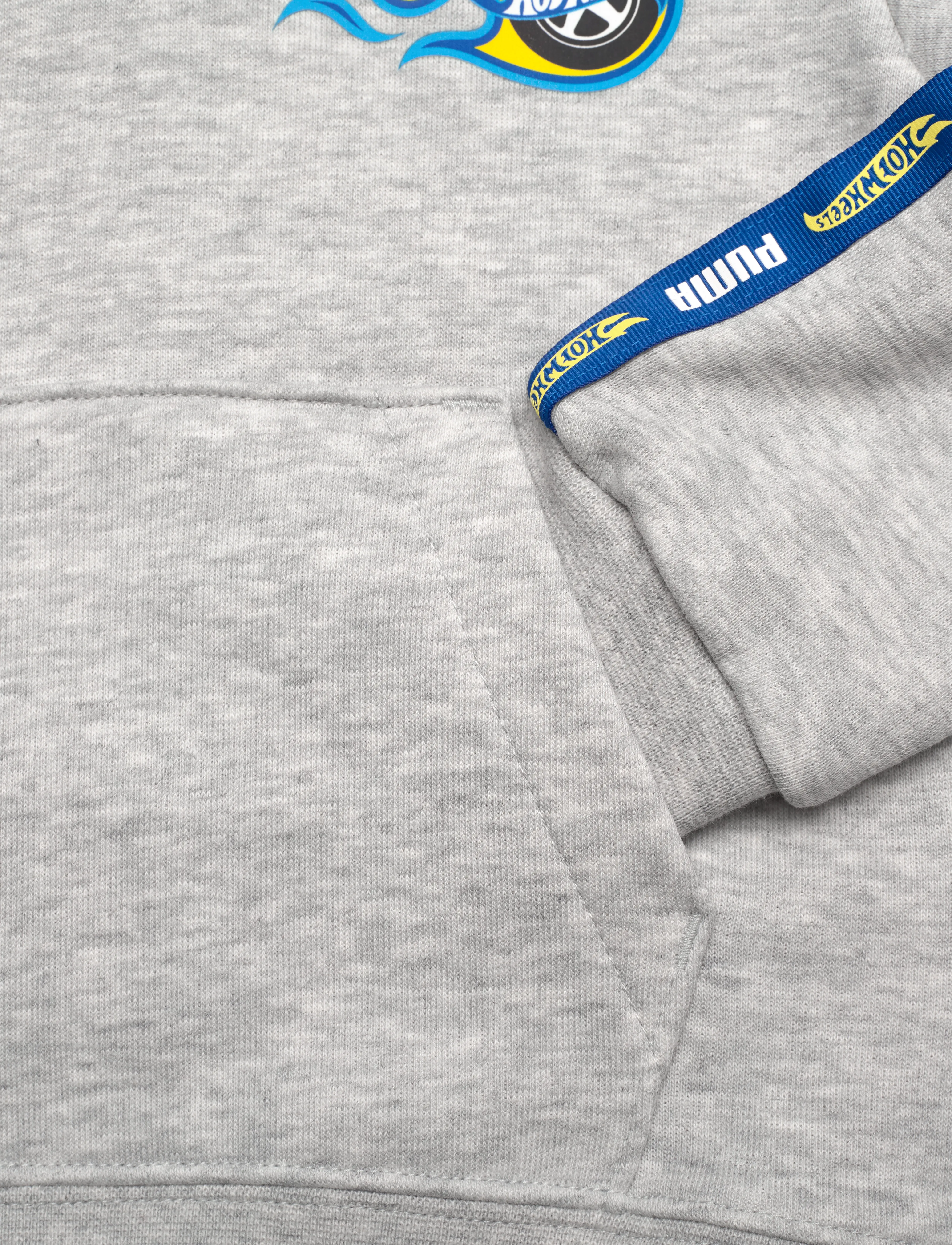 PUMA - PUMA X HOT WHEELS Graphic Hoodie TR - sweatshirts - light gray heather - 3