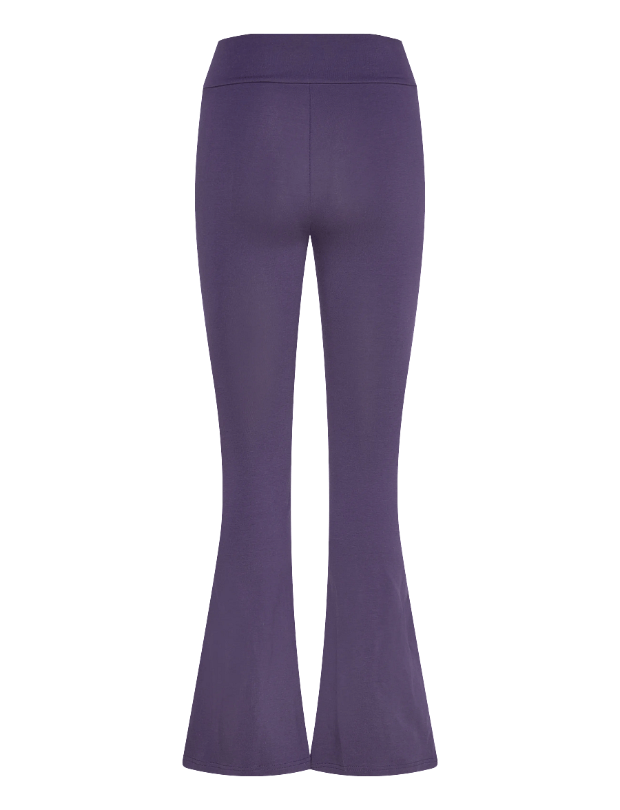 PUMA - ESS High-Waist Flared Leggings - volle länge - deep plum - 1