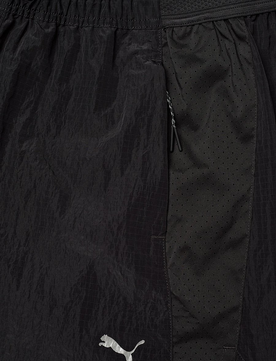 PUMA - RUN CULTURE COLLECTIVE T7 Woven Shorts 4" - trainingsshorts - puma black - 2