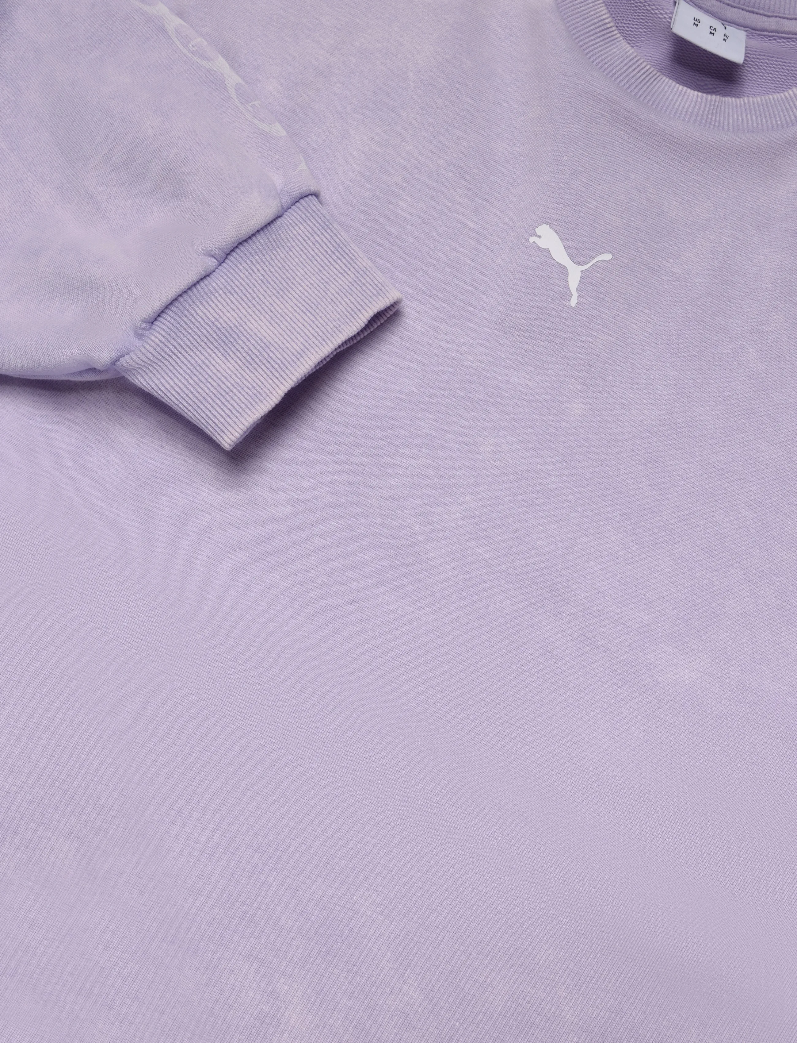 PUMA - RUN CULTURE COLLECTIVE Oversized Washed Graphic Crew TR - sweatshirts - light lavender - 2