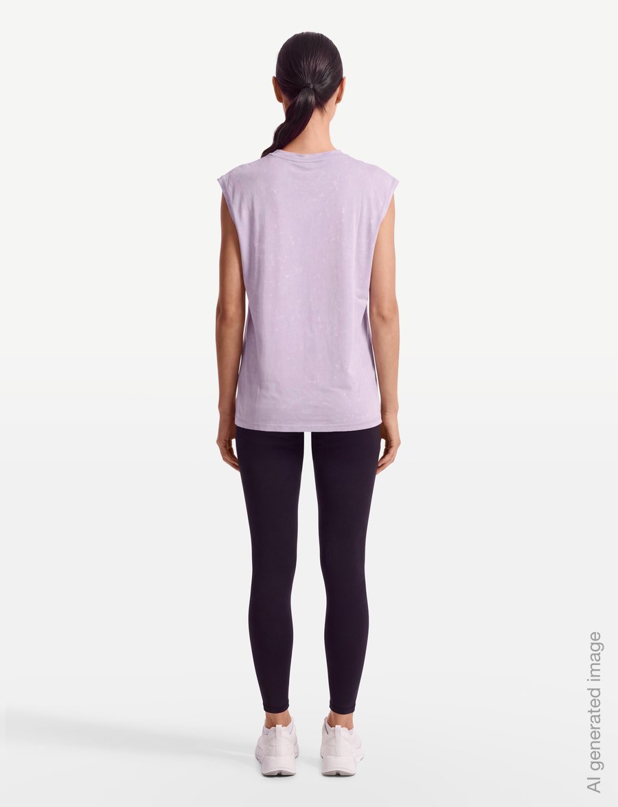 PUMA - RUN CULTURE COLLECTIVE Relaxed Washed Sleeveless Graphic Tee - tank tops - light lavender - 4