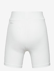PUMA - LIGA Baselayer ShortTight Jr - sport shorts - puma white - 1