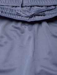 PUMA - individualCUP Shorts - laveste priser - puma white-inky blue - 6