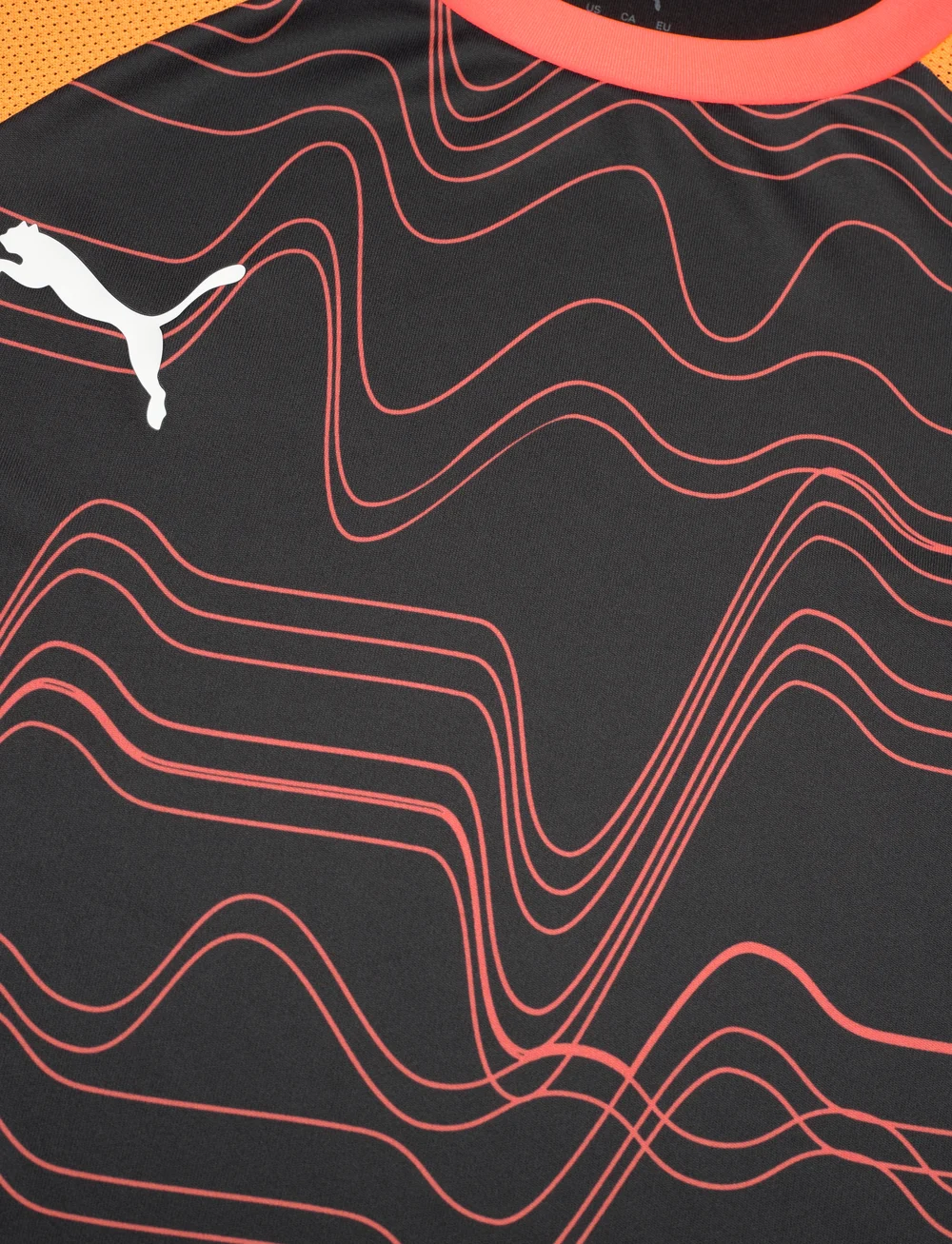 PUMA - individualLIGA Graphic Jersey - t-shirts - puma black-glowing red - 5