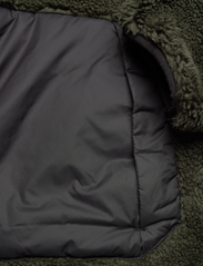 PUMA - Sherpa Hybrid Jacket - frühlingsjacken - myrtle - 8