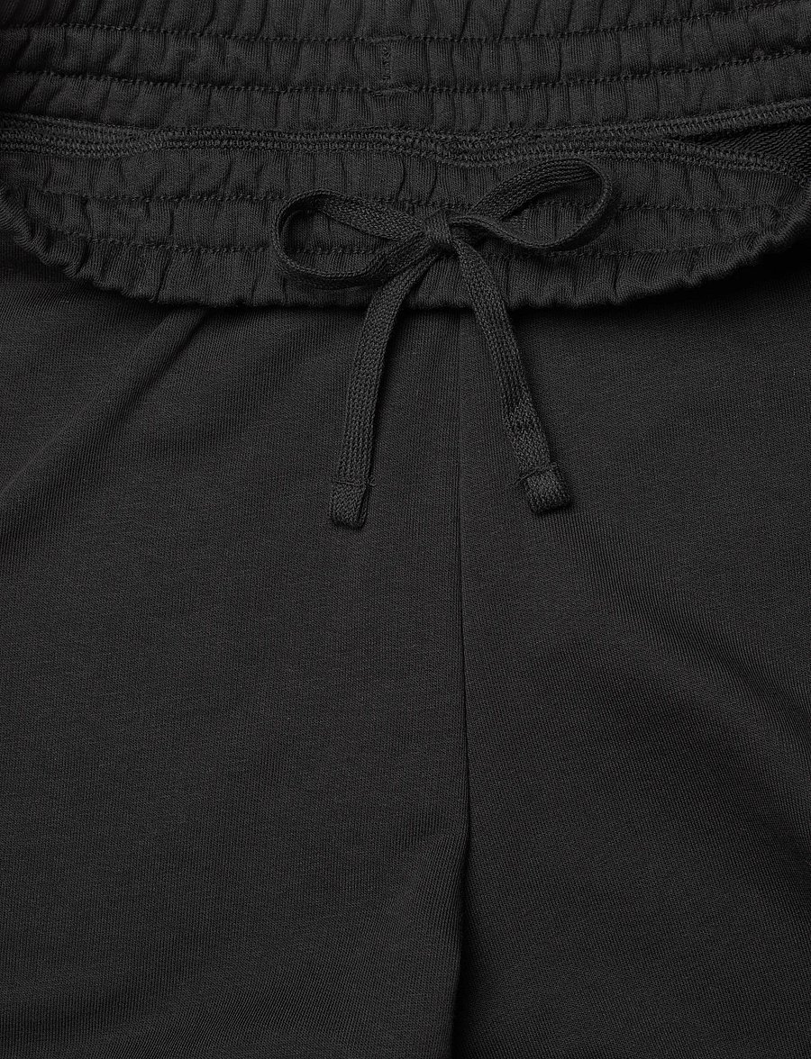PUMA - ESS Small No. 1 Logo 5'' High-Waist Shorts TR - bottoms - puma black - 3
