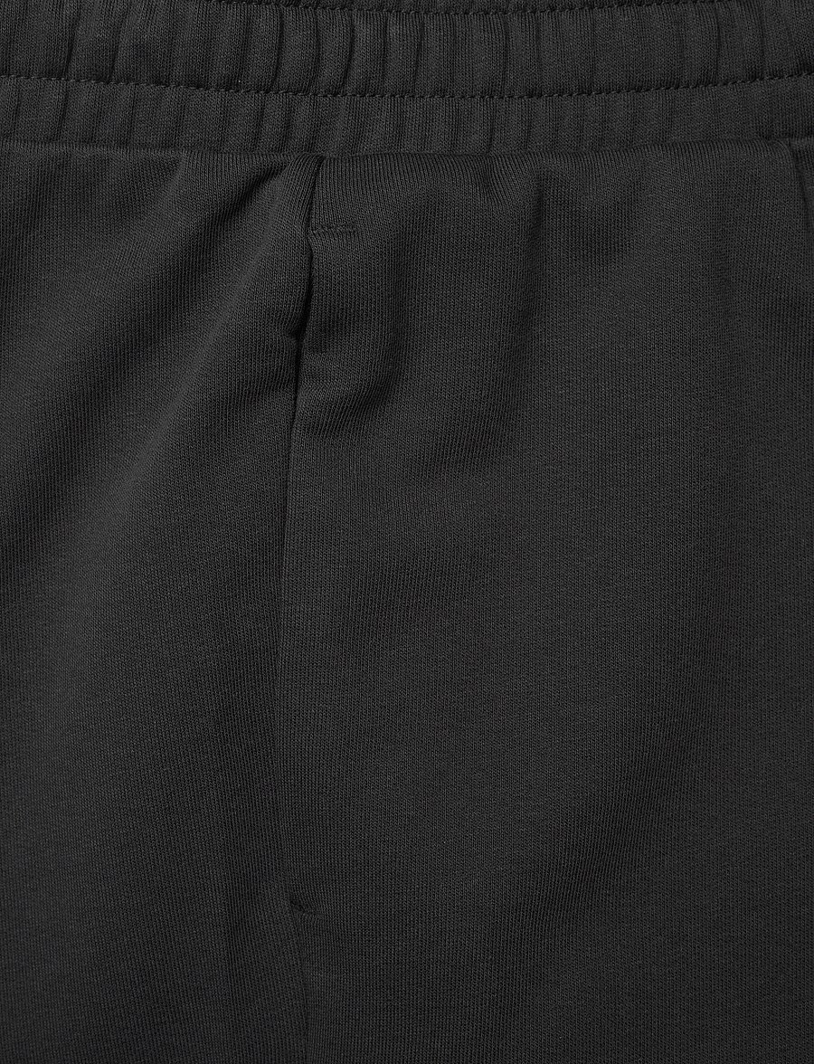 PUMA - ESS No. 1 Logo Shorts 10" - shorts - puma black - 2