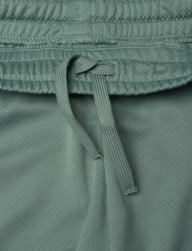 PUMA - ACTIVE SPORTS Graphic Poly Shorts B - sportimise püksid - green moon - 4