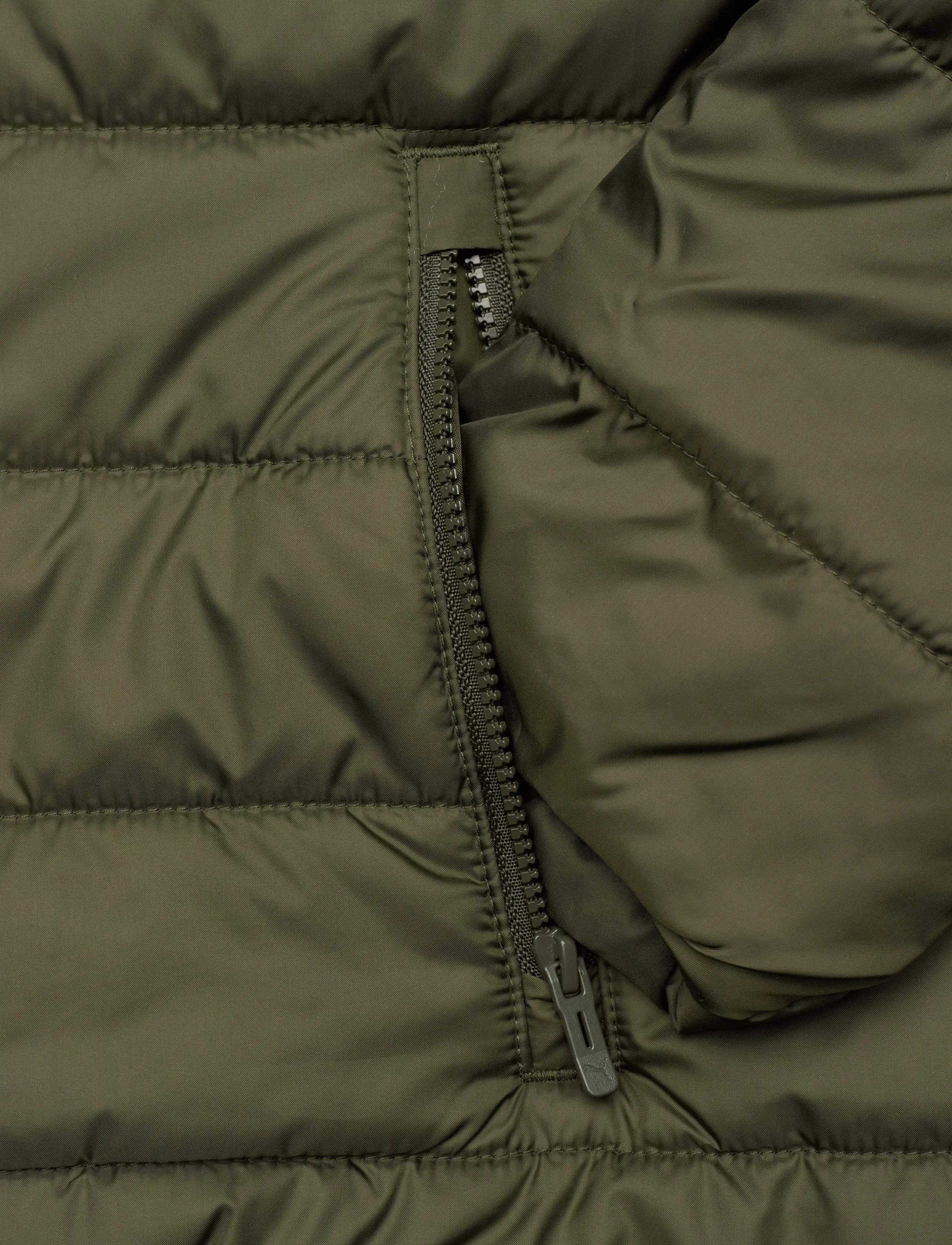 PUMA - ESS Hooded Padded Jacket - isolerade jackor - dark olive - 3