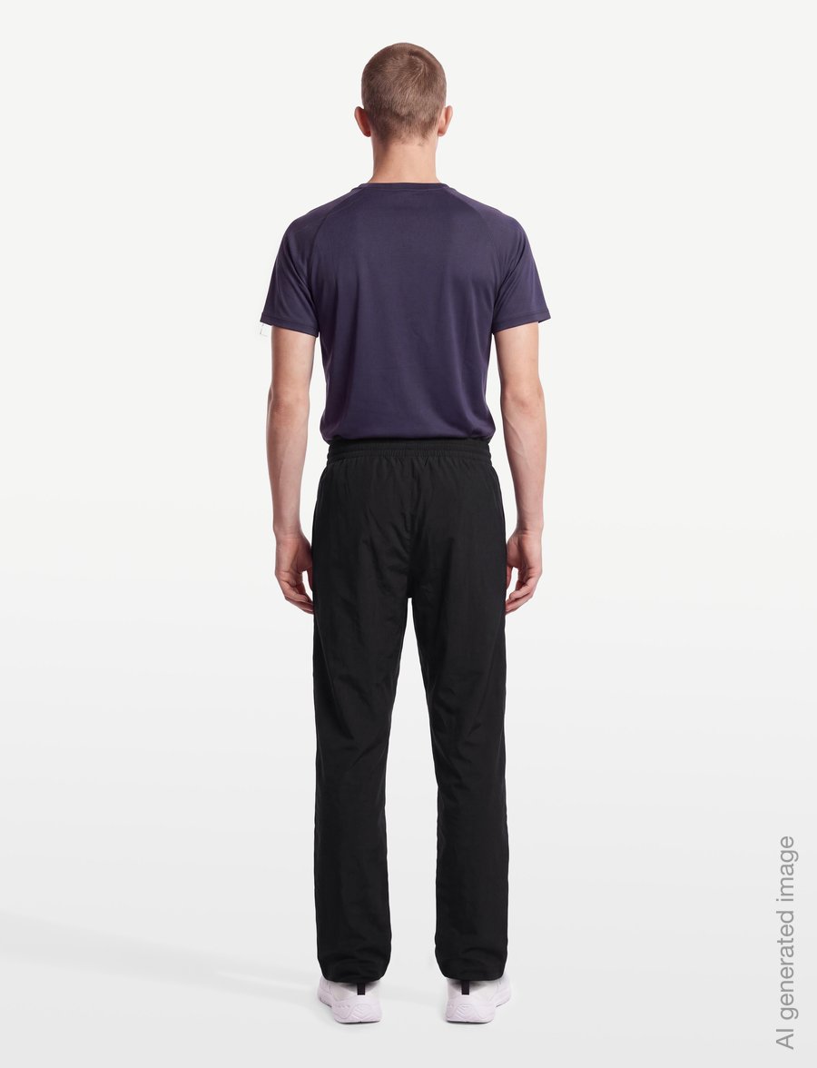 PUMA - PUMA CLASS Relaxed Pinnacle Woven Track Pants - træningsbukser - puma black - 4