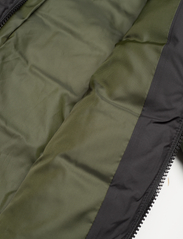 PUMA - Colourblock Polyball Hooded Jacket - insulated jackets - puma black-myrtle - 7