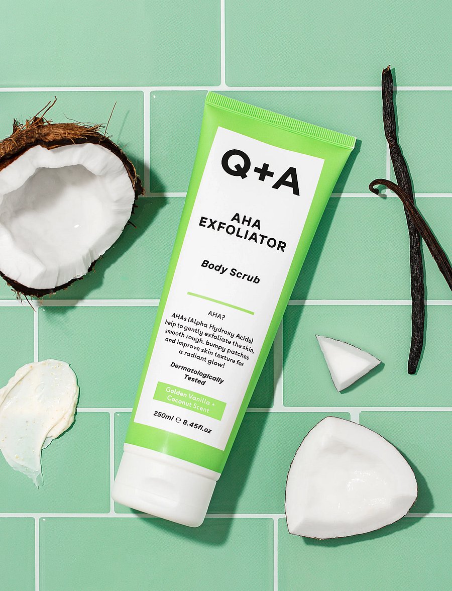 Q+A - Q+A AHA Exfoliator Body Scrub - keha koorimine - clear - 3