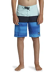 Quiksilver - EVERYDAY PANEL YTH 17 - badbyxor - limpet shell - 2