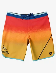 Quiksilver - SURFSILK NEW WAVE 20 - swim shorts - cayenne - 0