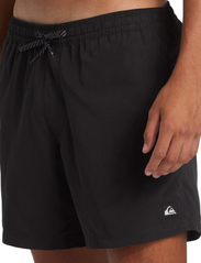 Quiksilver - EVERYDAY SOLID VOLLEY 15 - swim shorts - black - 6