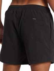 Quiksilver - EVERYDAY SOLID VOLLEY 15 - swim shorts - black - 7