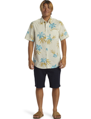 Quiksilver - APERO CLASSIC SS - short-sleeved shirts - snow white aop mix bag ss - 4