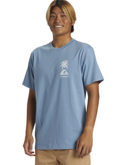 Quiksilver - TROPICAL BREEZE MOR - short-sleeved t-shirts - blue shadow - 5