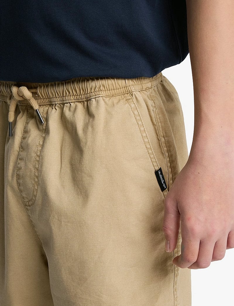 Quiksilver - TAXER YOUTH - casual shorts - khaki - 5