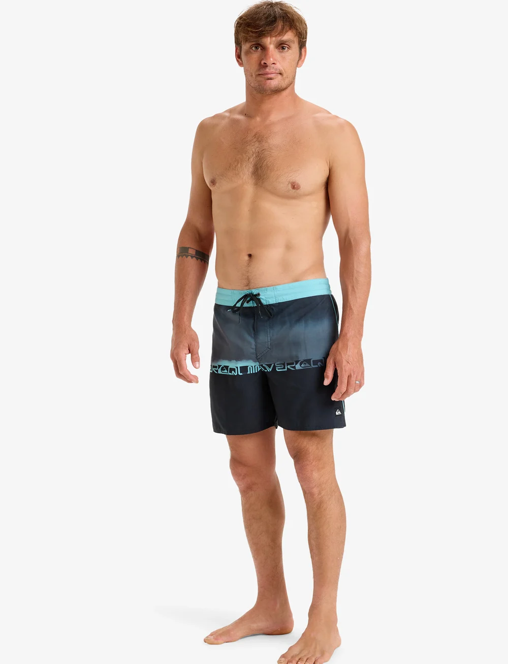 Quiksilver - EVERYDAY HALF JAM 16 - lühikesed ujumispüksid - black wordblock - 4