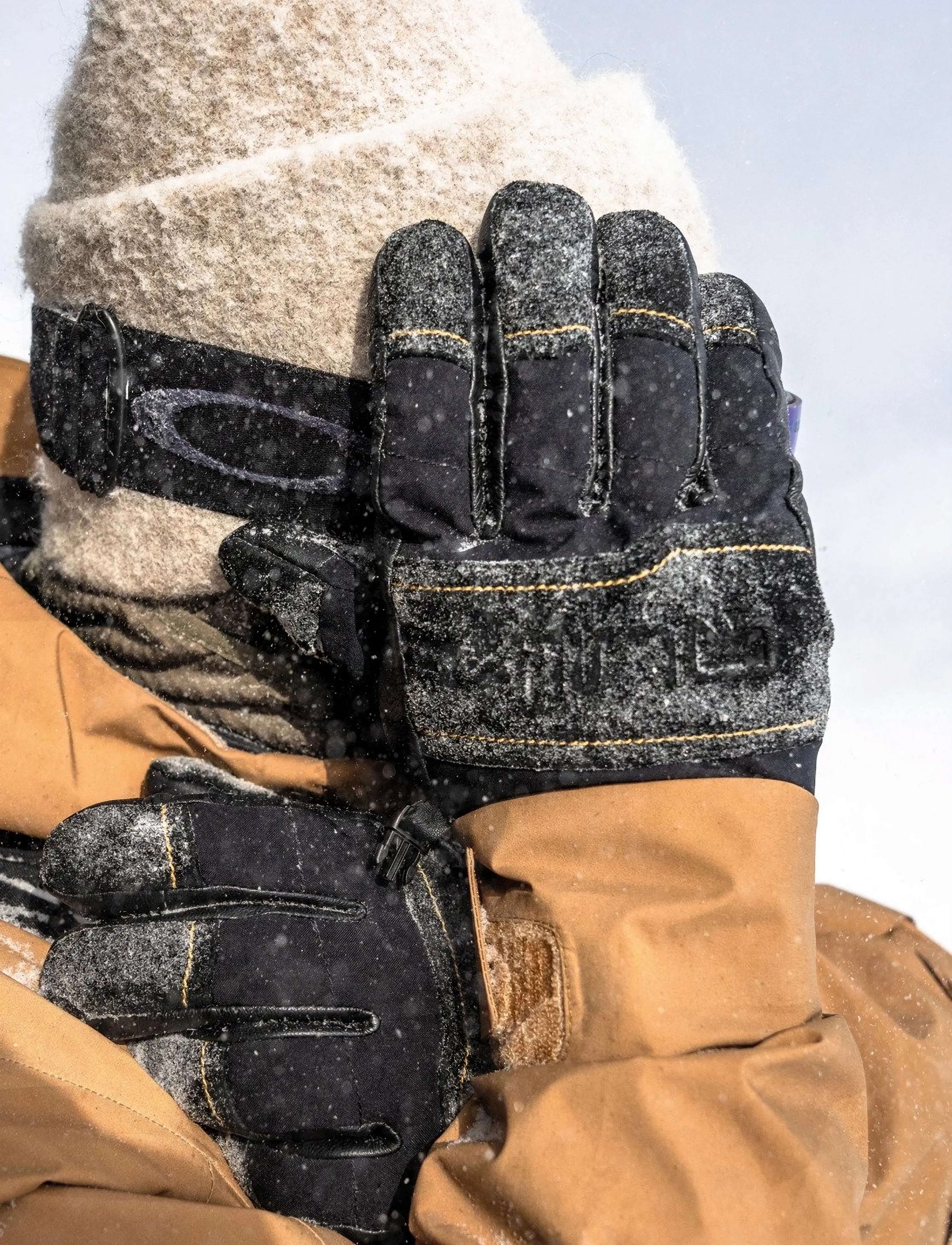 Quiksilver - SQUAD GLOVE - finger gloves - true black - 0