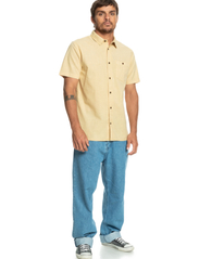 Quiksilver - BOLAM SS - short-sleeved polos - wheat - 4