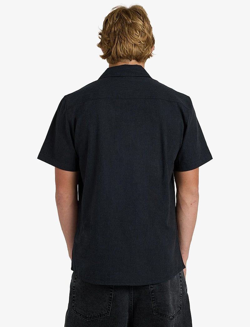 Quiksilver - MW PREMIUM STRETCH SS - toppe & t-shirts - black - 3