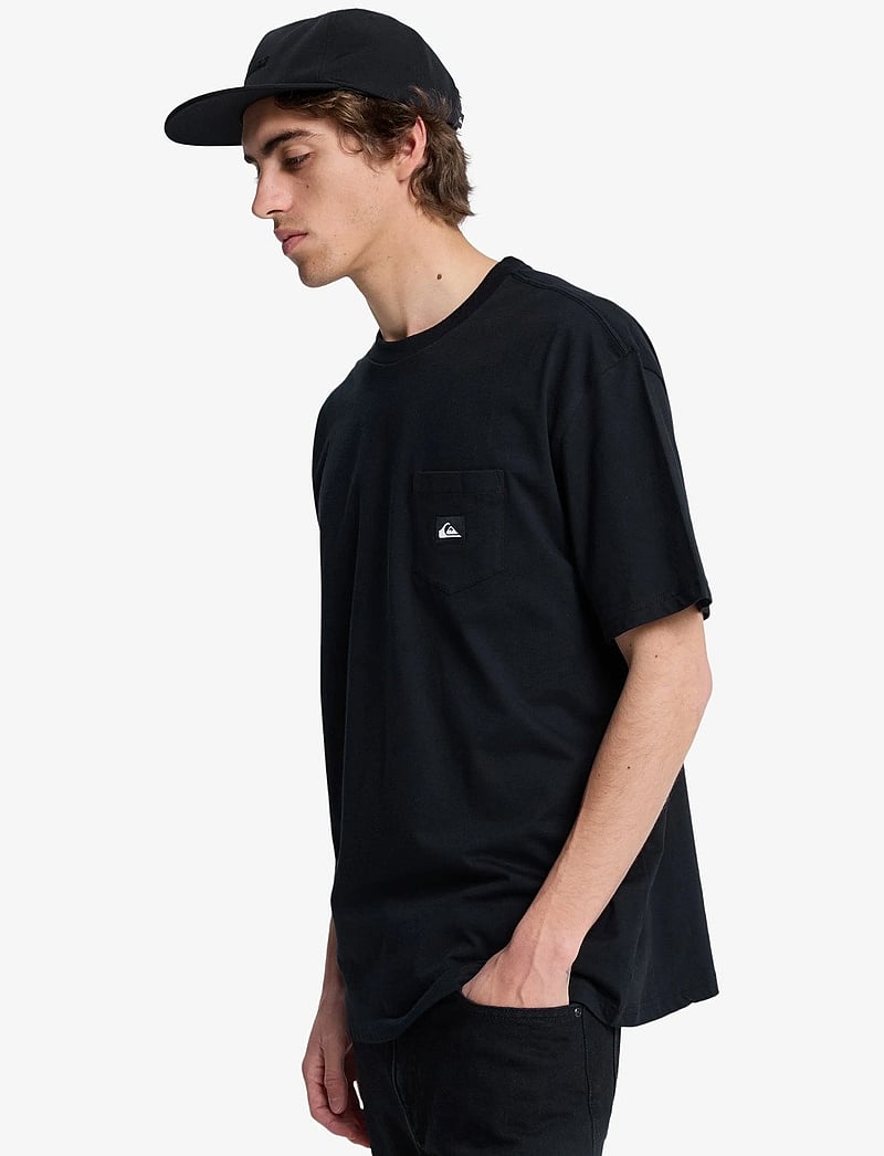 Quiksilver - SALT WATER POCKET SS TEE - oberteile & t-shirts - black - 5