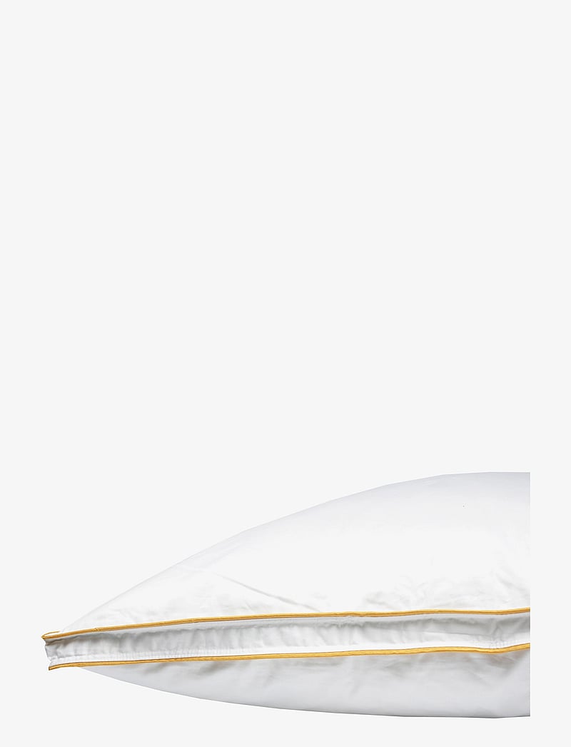 Quilts of Denmark - Pure Sleep Premium between - pillows - white - 2