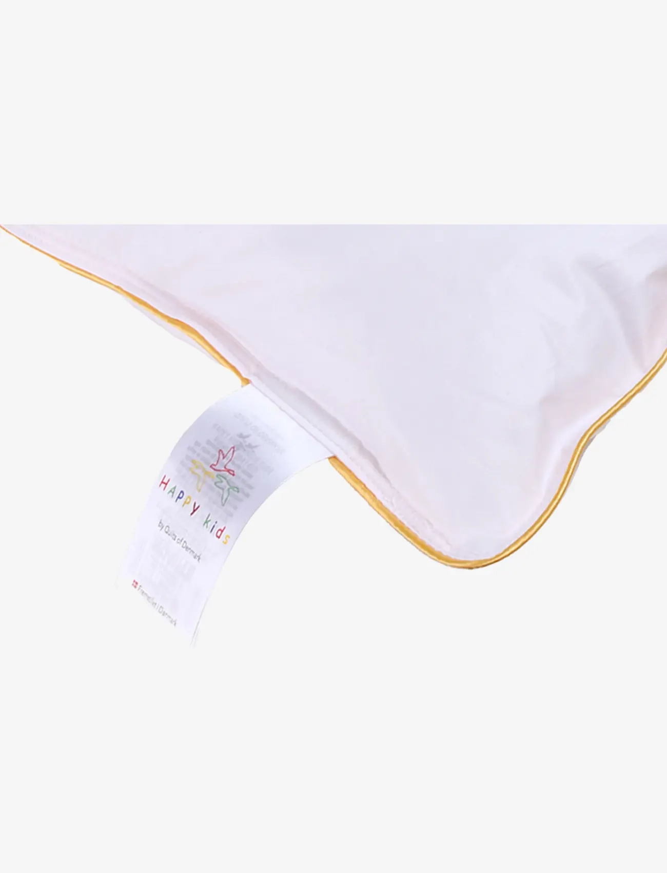 Quilts of Denmark - Happy Kids Baby Pillow - puder og dyner - white - 2