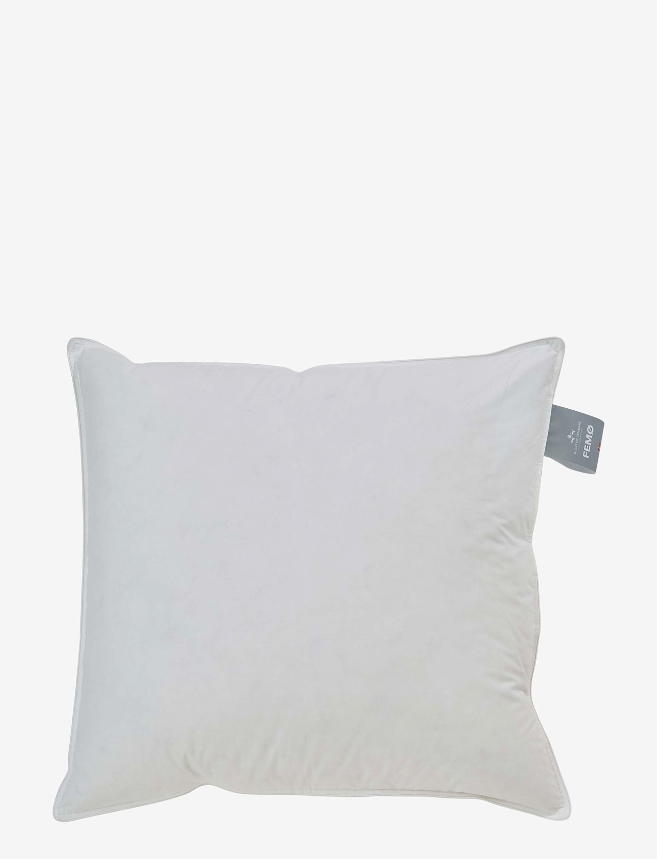 Quilts of Denmark - FEMØ 1-champer pillow - puder - white - 1