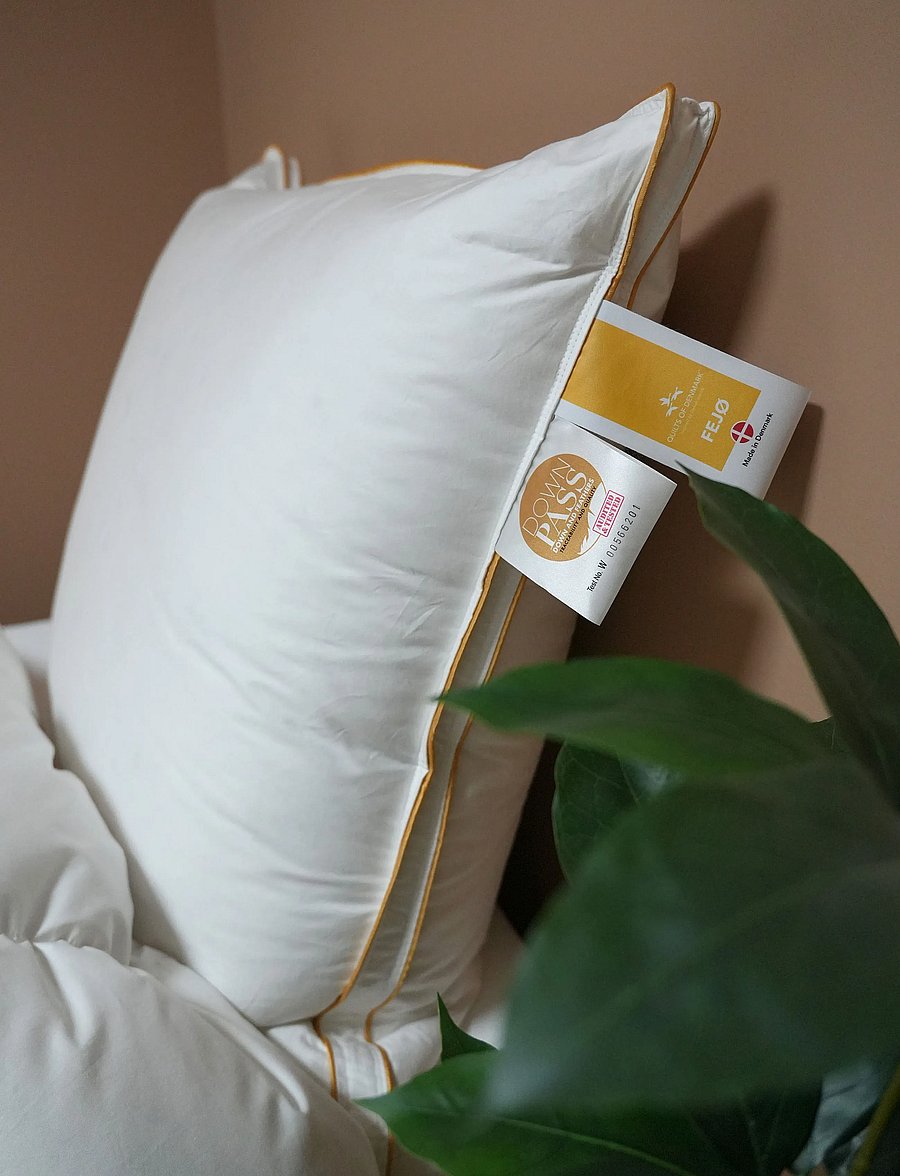 Quilts of Denmark - FEJØ - puder - white - 3