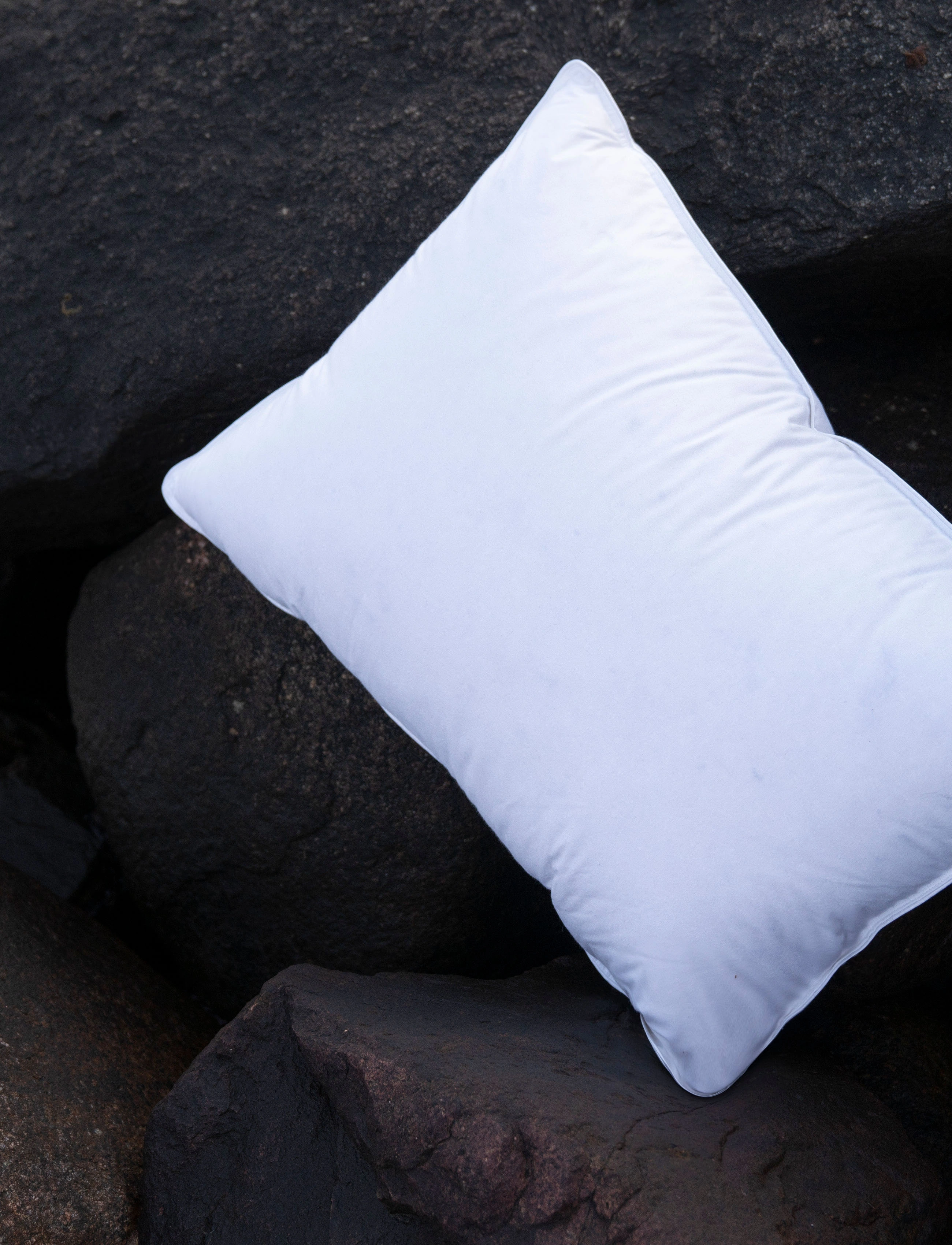 Quilts of Denmark - FEMØ - puter - white - 1